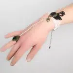 Bracelet-bague dentelle et cygne