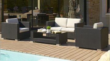 La décoration passe aussi par les meubles de jardin