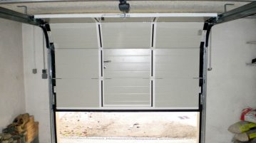 La porte de garage électronique, une tendance ou une norme