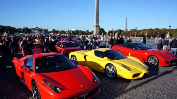 Le constructeur Ferrari dans la course au profit