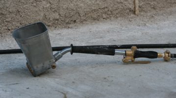 Les avantages de l’utilisation des machines à projeter pour vos travaux