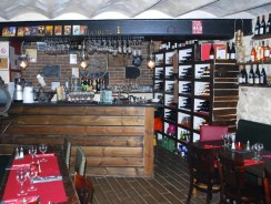 Bar à vin à Marseille : pourquoi choisir Le Julien ?