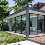 Transformer sa maison à Rouen avec une véranda moderne